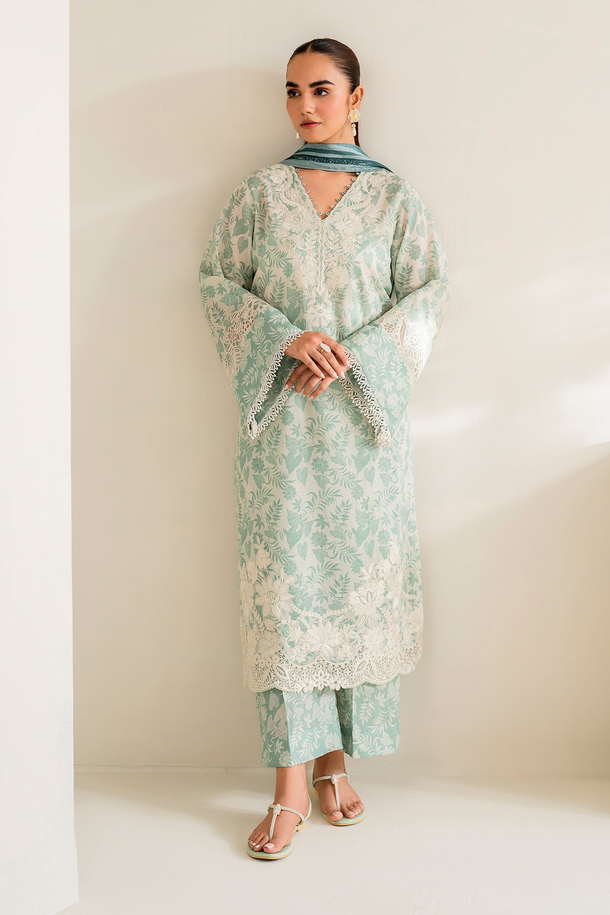 BAROQUE KHADDAR 3PC WITH KHADDAR PRINTED SHIRT & TROUSER-906